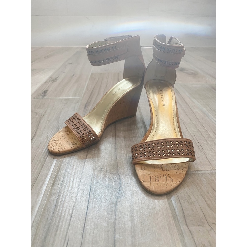 Marc Fisher Sandals